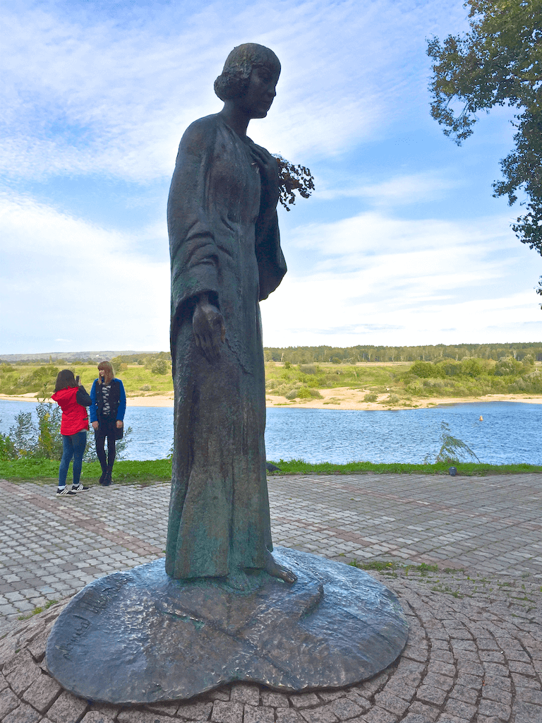 В городе Тарусе, Марина Цветаева